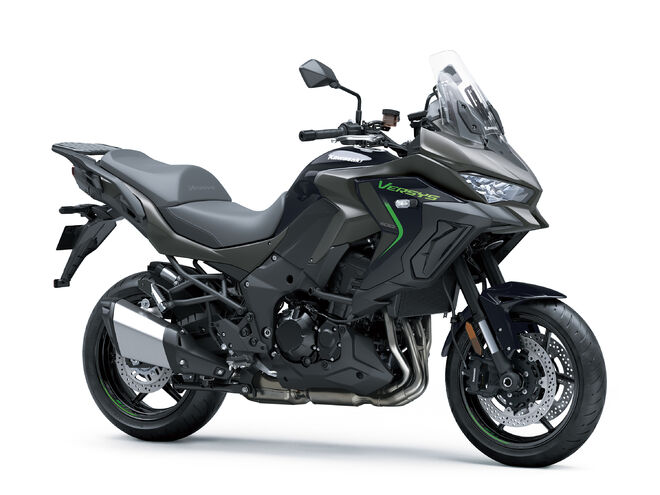 Motocykl Kawasaki Versys 1100 šedý / 2025 - DEMO MOTOCYKL - JIŽ K PRODEJI