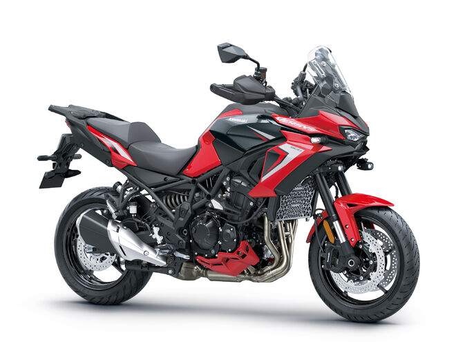 Motocykl Kawasaki Versys 900 SE červený / 2027