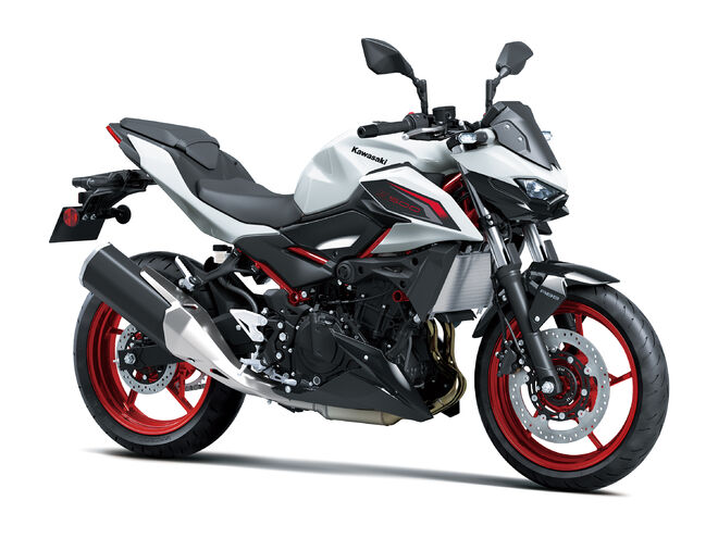 Motocykl Kawasaki Z500 SE bílá / 2026