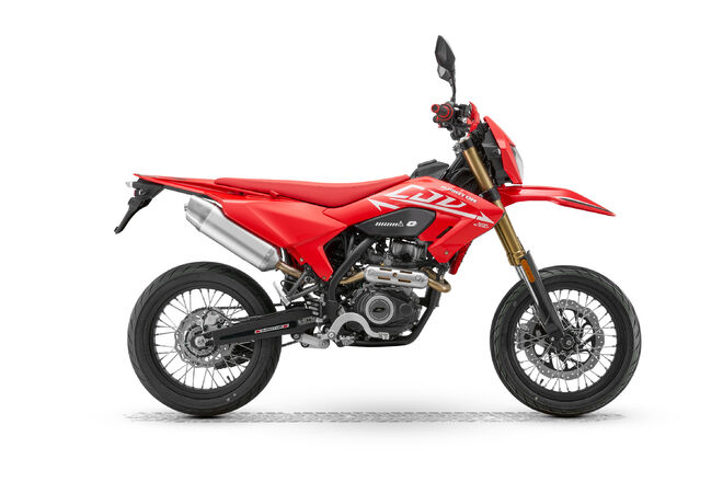 Motocykl QJMOTOR COV 125