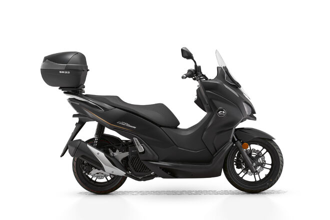 Skútr QJMOTOR MTX 125 - černý
