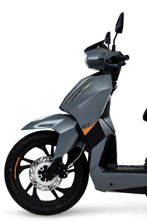 Skútr Peugeot Tweet 125 FL GT - Graphite Grey 