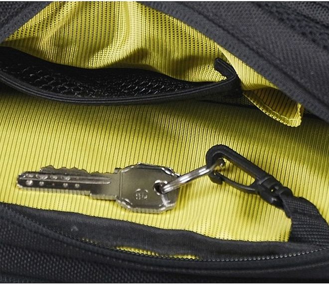 Ledvinka SHAD SL03 Ledvinka SHAD SL03