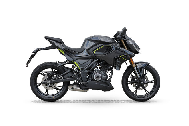 Motocykl QJMOTOR SRK 125 J - černá