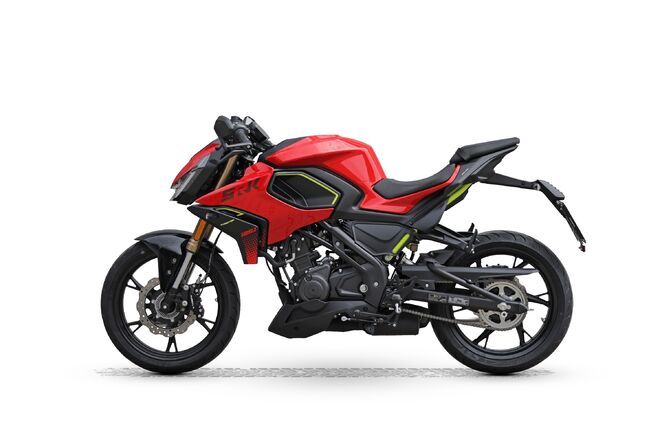 Motocykl QJMOTOR SRK 125 J - červená