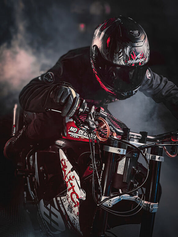 Helma Shark SPARTAN RS Shaytan, KRA Helma Shark SPARTAN RS Shaytan, KRA