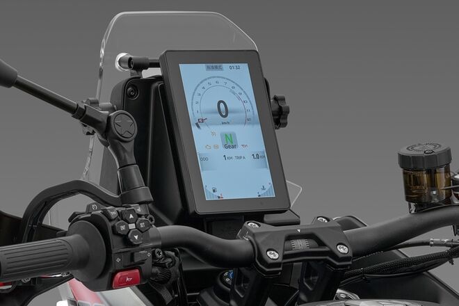 Motocykl QJMOTOR SRT 800 RX - černá