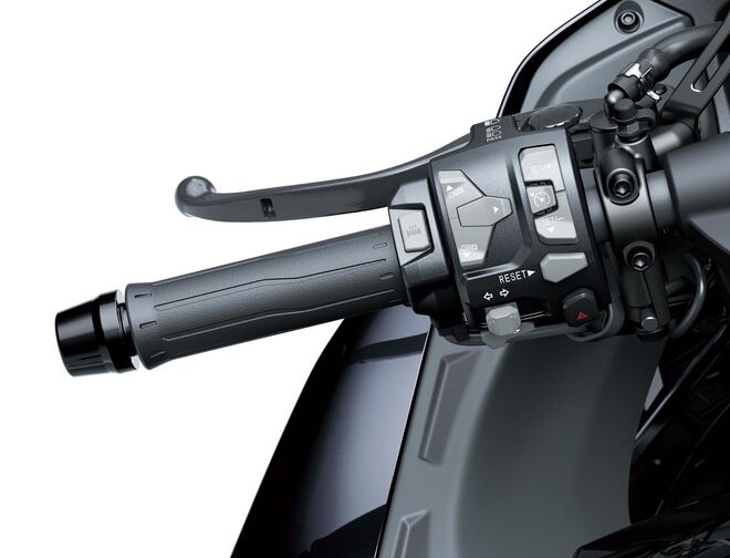 Motocykl Kawasaki Ninja H2 SX SE - zlato-černá / 2026