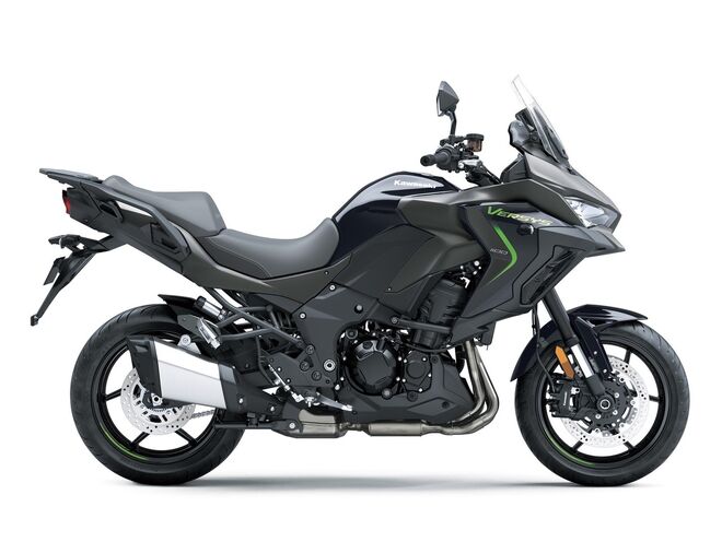 Motocykl Kawasaki Versys 1100 šedý / 2026