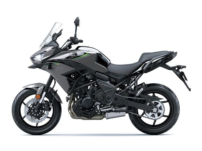 Motocykl Kawasaki Versys 650 šedý / 2026