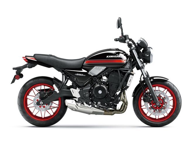 Motocykl Kawasaki Z650RS černá / 2026