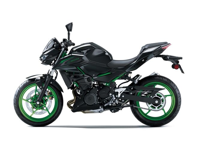 Motocykl Kawasaki Z500 SE černá / 2026